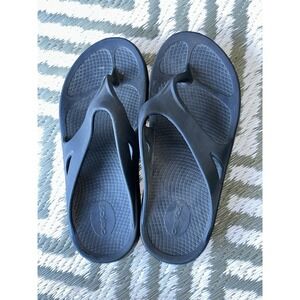 Oofos OOriginal Recovery Sandals Black Thong Flip Flops Womens Size 9 M7 W9